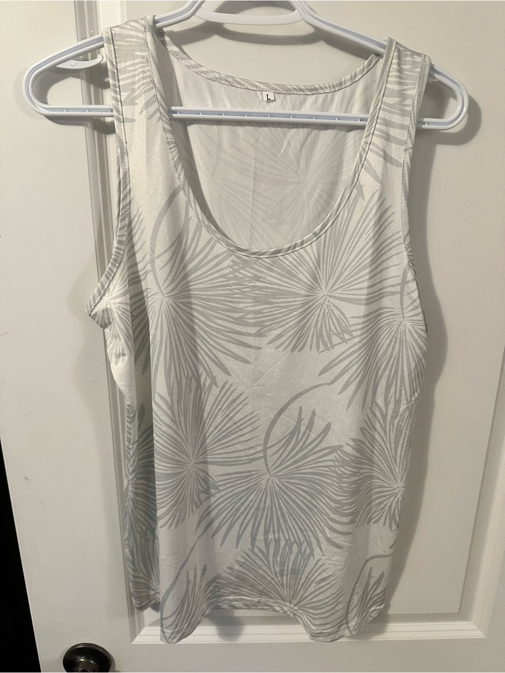 Light Gray Palm-Print Scoop Neck Tank Top
